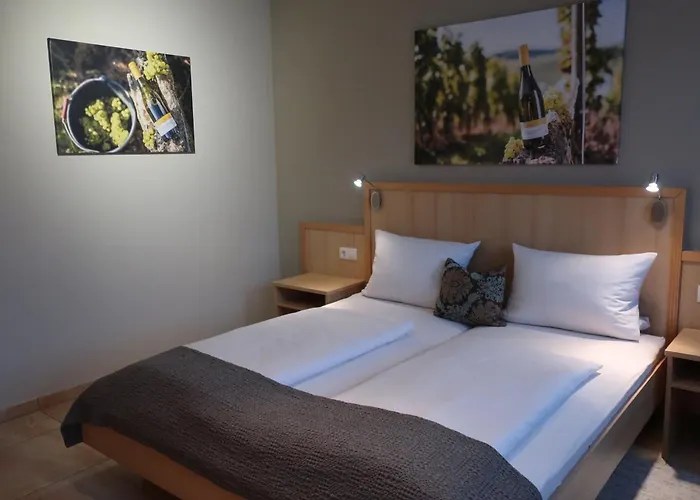 Weingut und Gästehaus Apel Nittel